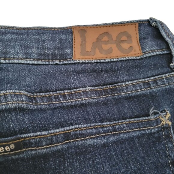 Lee Regular Fit Boot Cut Mid Rise Jeans Womens Size 33 Waist Dark Wash Denim - Picture 4 of 5
